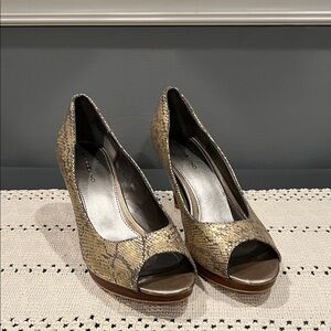 Bandolino Women's Snakeskin Peep-Toe Heels